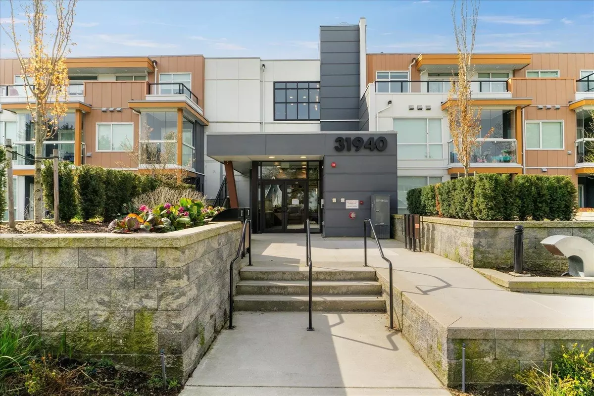 Mission, BC V2V 0L1,31940 Raven AVE #323