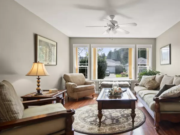 Harrison Hot Springs, BC V0M 1K0,215 Balsam AVE