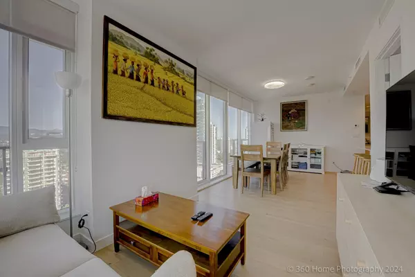 Burnaby, BC V5H 0K2,6000 Mckay AVE #1906