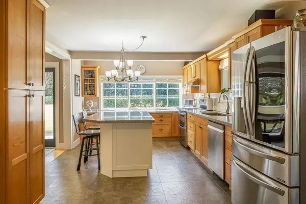 Gibsons, BC V0N 1V7,1266 Reed RD