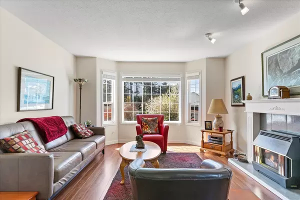 Hope, BC V0X 1L0,765 Olson AVE