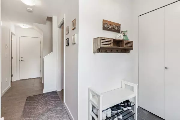 Surrey, BC V4N 6R7,18505 Laurensen PL #103