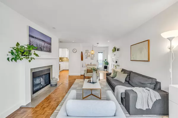 Vancouver, BC V6H 1B8,1361 W 7th AVE