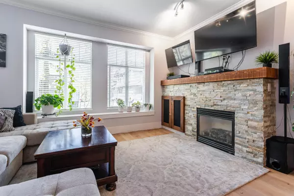 Surrey, BC V4N 5S7,18839 69 AVE #3
