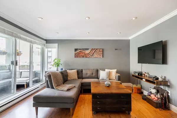 1845 W 7th AVE #201,  Vancouver,  BC V6J 1S9