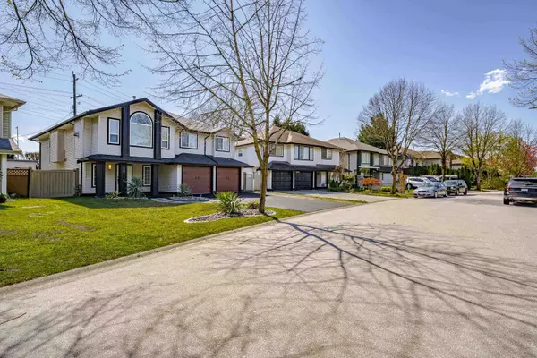 Maple Ridge, BC V2X 3M3,20114 120a AVE