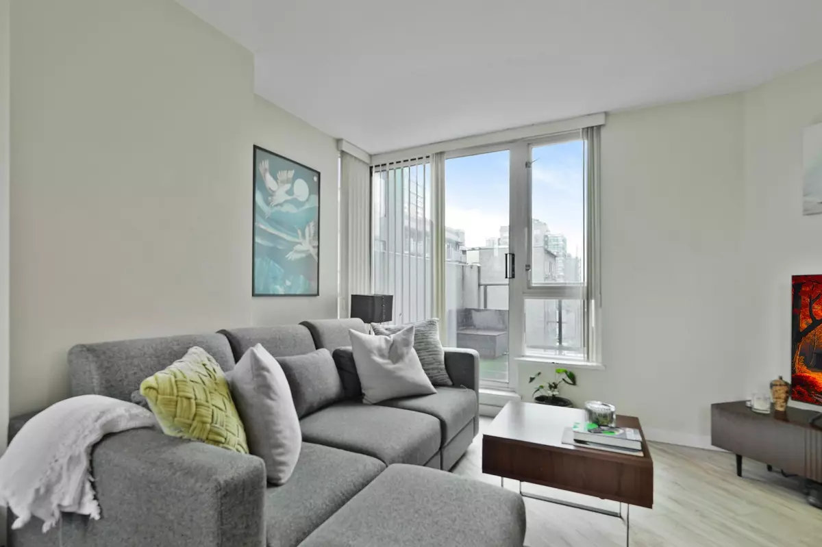 Vancouver, BC V6Z 2M9,1212 Howe ST #310