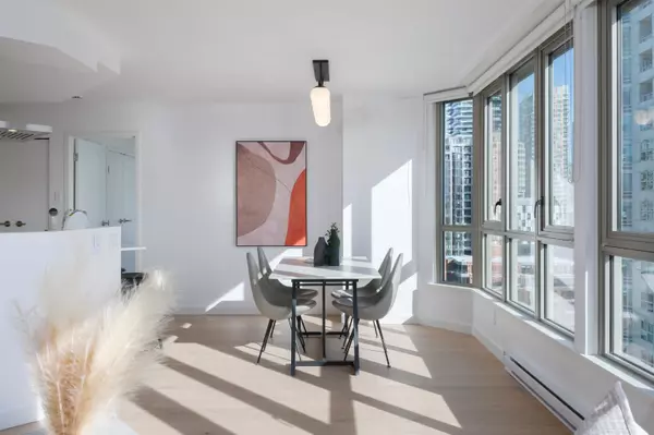 Vancouver, BC V6Z 2M2,1625 Hornby ST #1501