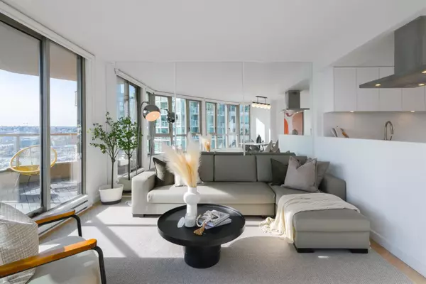 Vancouver, BC V6Z 2M2,1625 Hornby ST #1501