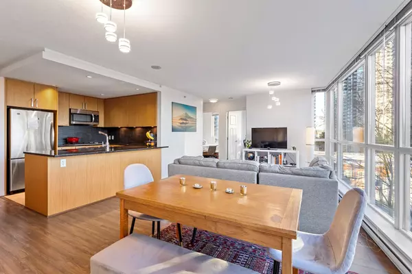 2978 Glen DR #805,  Coquitlam,  BC V3B 0C3