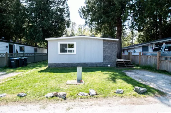 1830 Mamquam RD #215,  Squamish,  BC V8B 0J1
