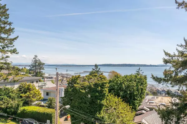 White Rock, BC V4B 2A9,14847 Prospect AVE