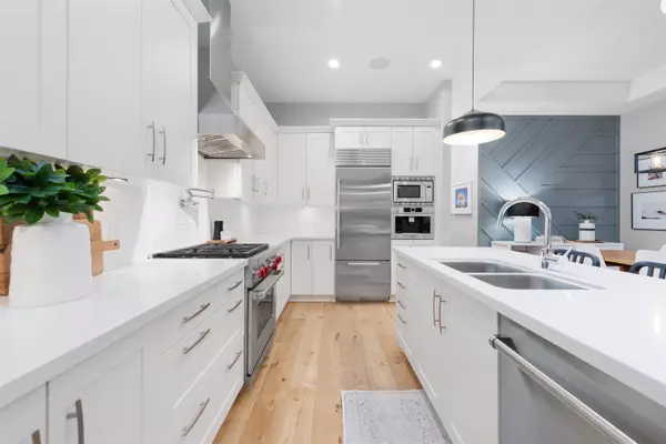 Delta, BC V4M 0A7,4913 Cedar Springs DR