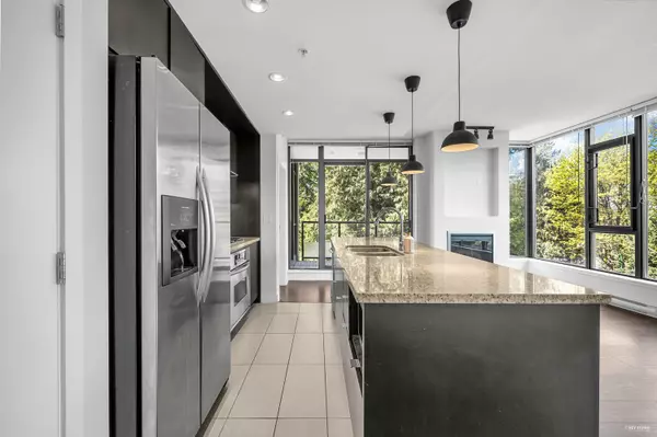 Burnaby, BC V3N 0A2,7088 18th AVE #502