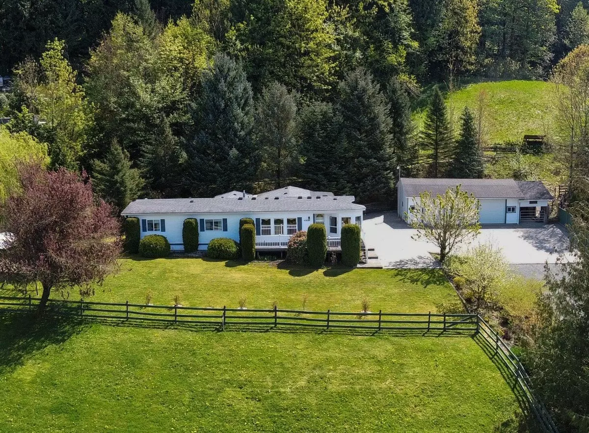 Yarrow, BC V2R 5G8,41852 Bowman RD