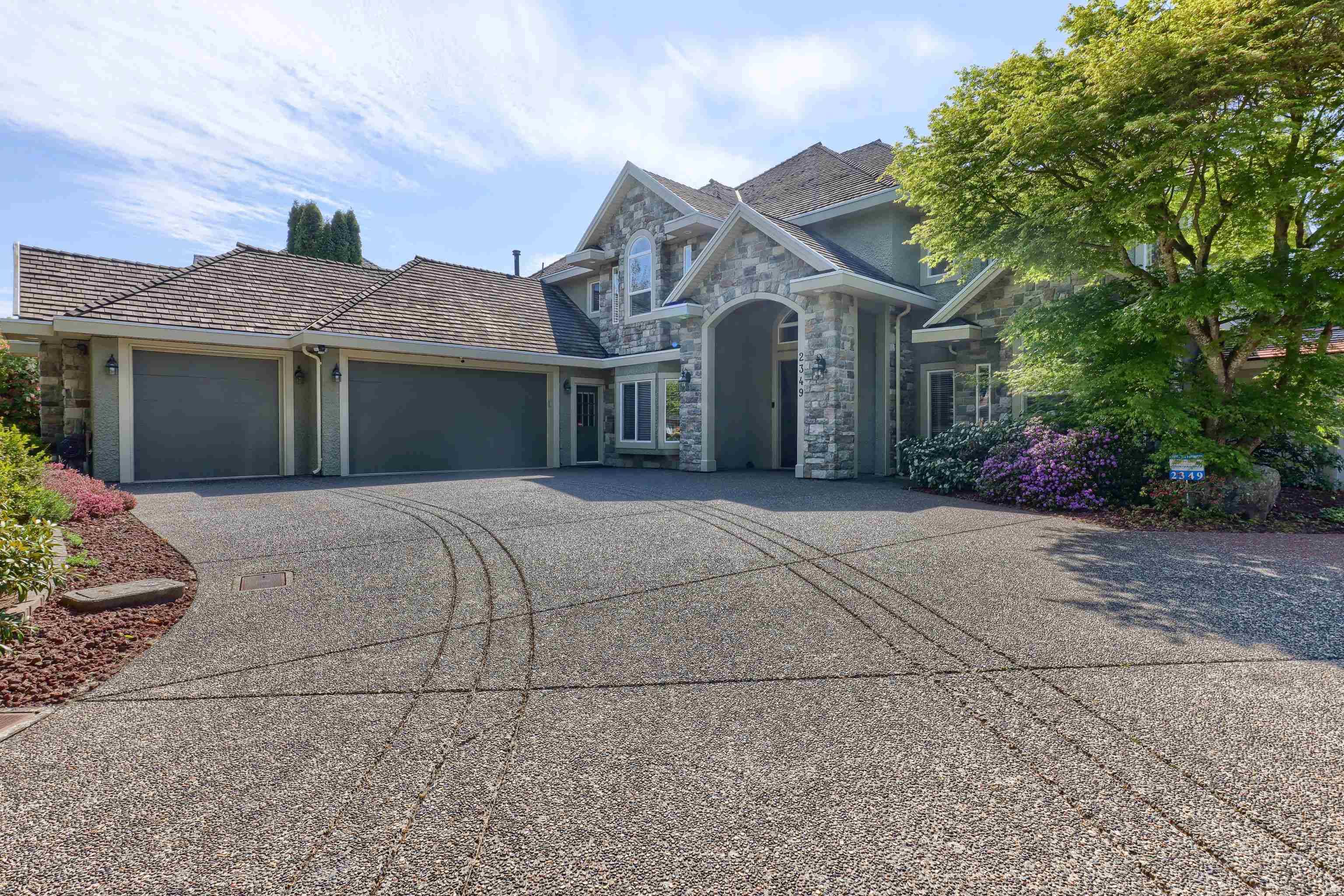 2349 135a ST, Surrey, BC V4A 9V2