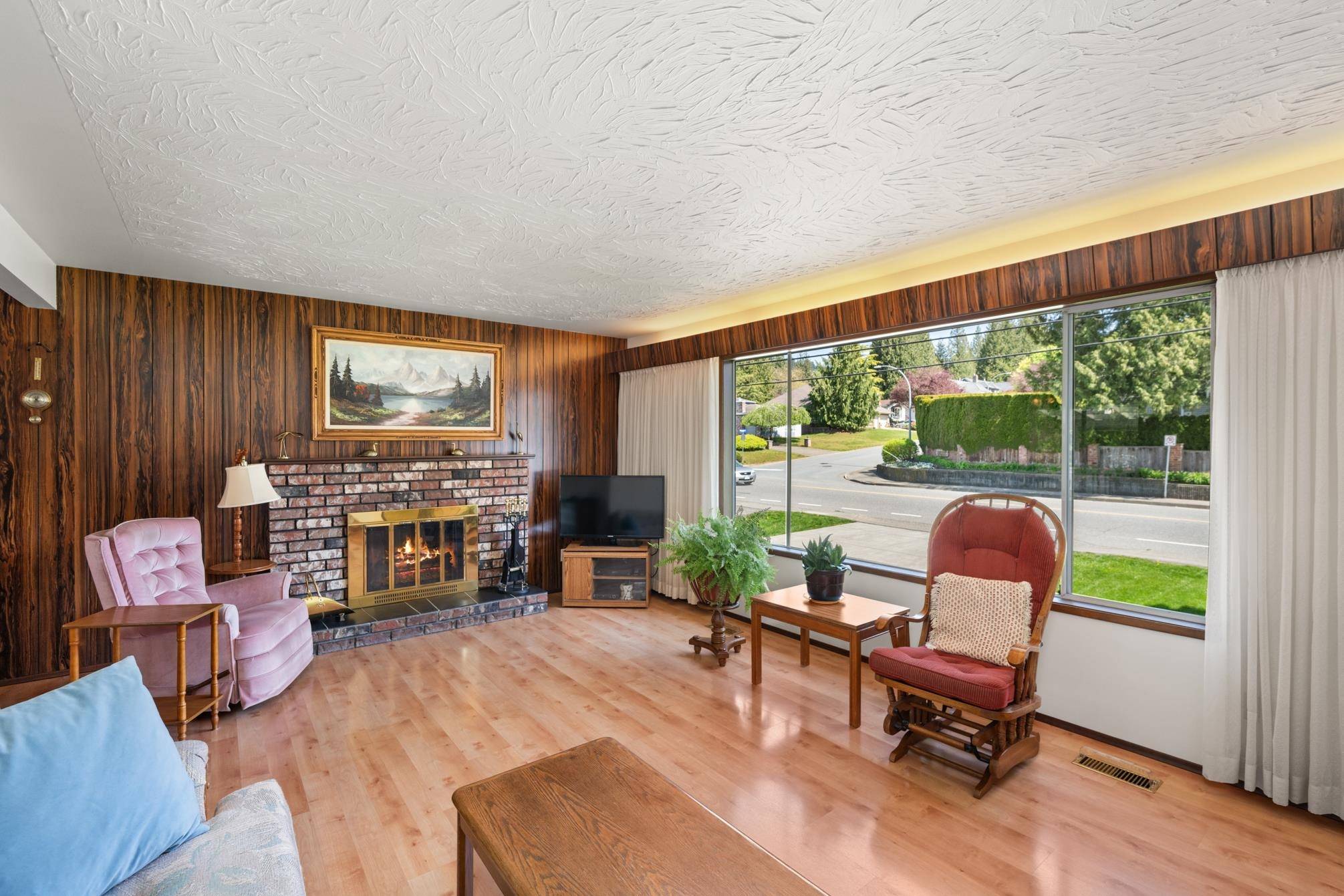 Abbotsford, BC V2S 4Y4,2171 Mcmillan RD