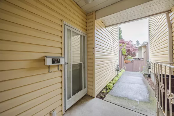 Surrey, BC V3V 4L6,9370 122 ST #65