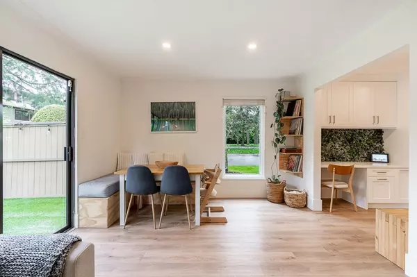 Richmond, BC V7E 4J5,11491 7th AVE #20