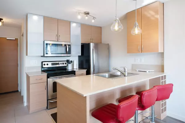 Vancouver, BC V6B 1S3,909 Mainland ST #1806