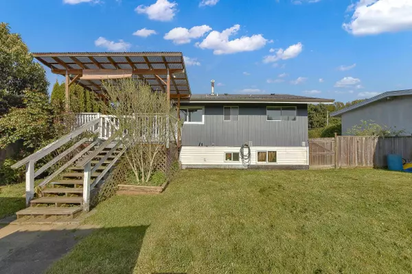 Chilliwack, BC V2P 5Y6,10113 Manor DR