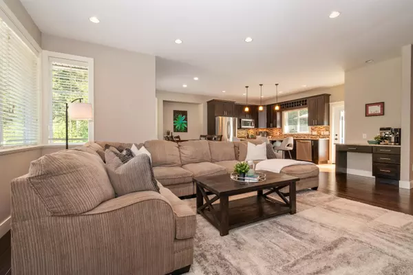 Hope, BC V0X 1L1,65670 Dr. Frost RD