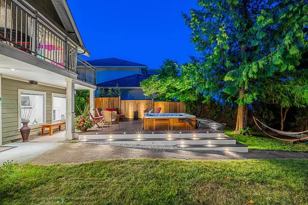 Coquitlam, BC V3K 2W8,1005 Rochester AVE