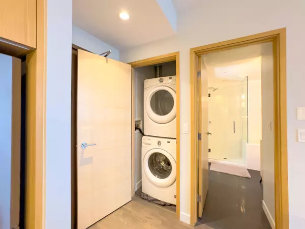 Surrey, BC V3T 0K2,13495 Central AVE #2904