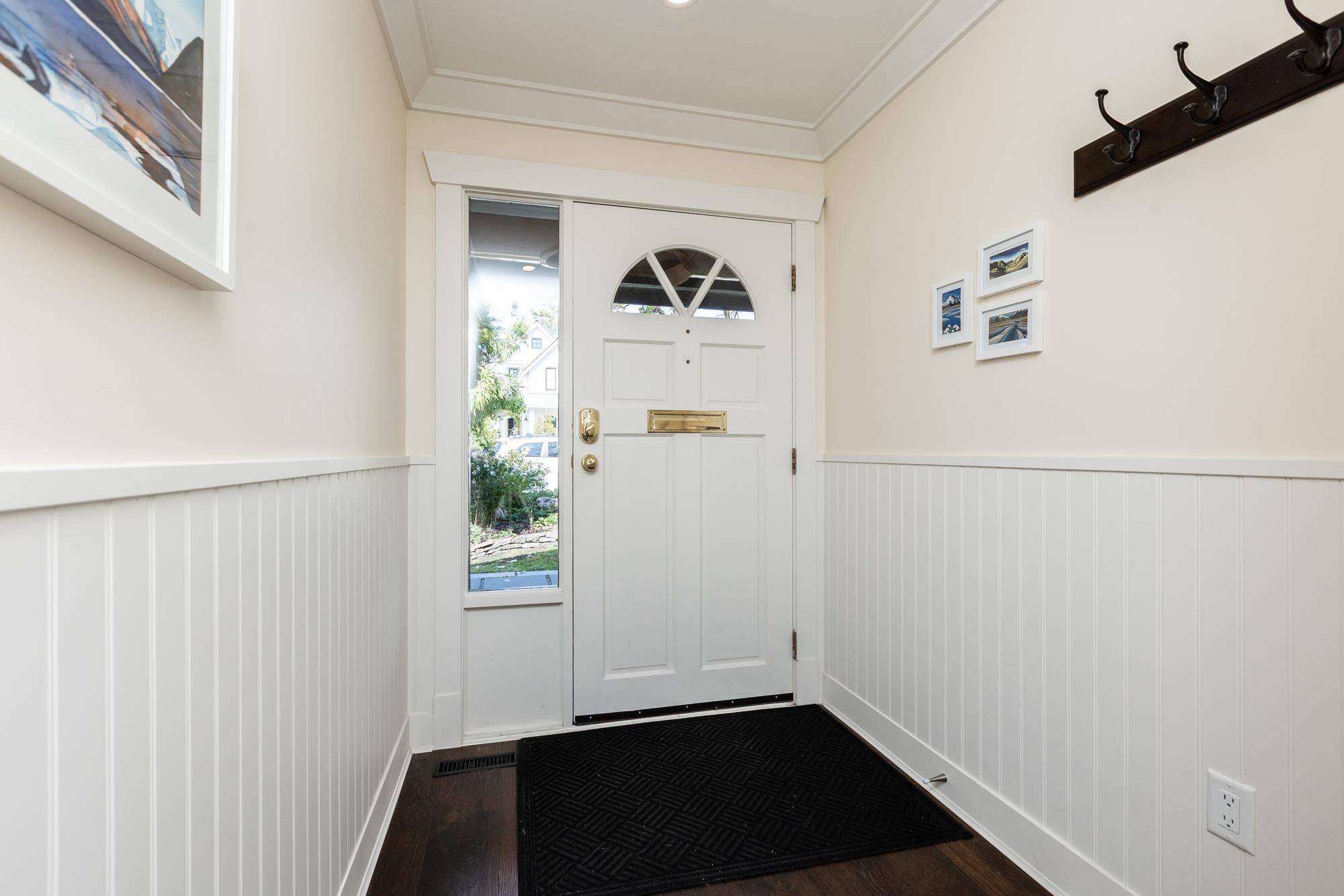 Surrey, BC V4A 3C8,12248 Gilley ST