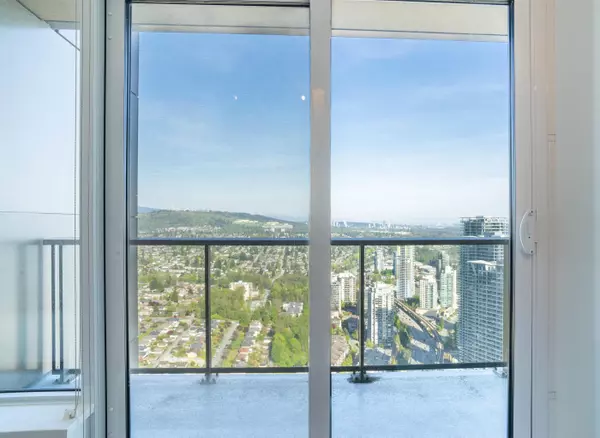 Burnaby, BC V5C 0M3,4650 Brentwood BLVD #4901