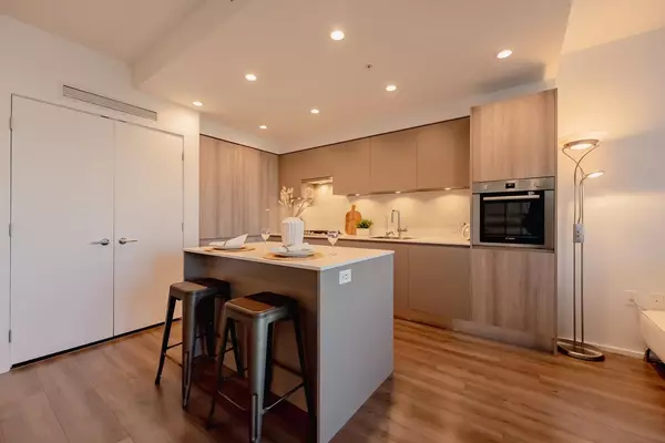 Burnaby, BC V3J 0M1,3809 Evergreen PL #1302