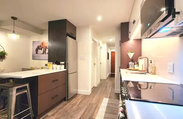 Whistler, BC V8E 0V1,3070 Hillcrest DR #124