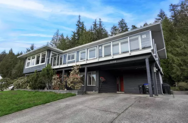 Sechelt, BC V7Z 0G6,5104 Pam RD