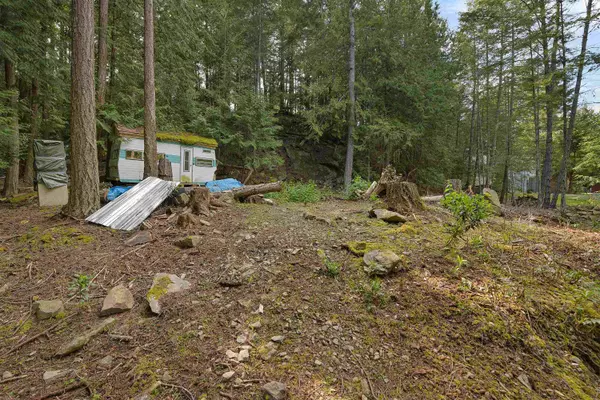 Mayne Island, BC V0N 2J1,497 Abbott RD