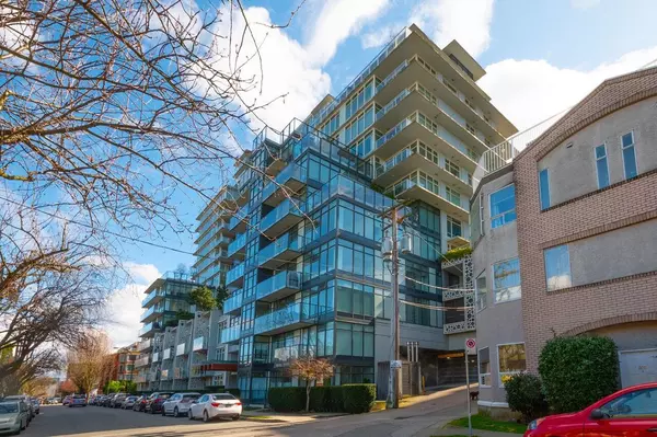 728 W 8th AVE #601,  Vancouver,  BC V5Z 0B8