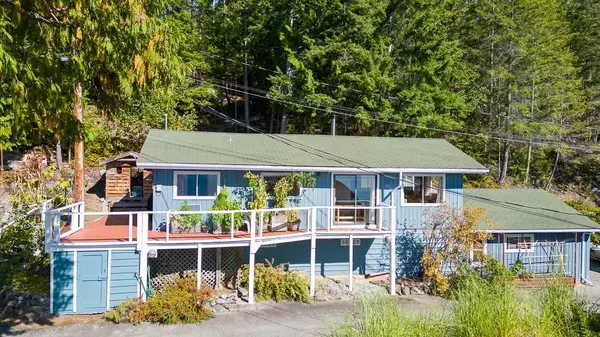 Madeira Park, BC V0N 2H1,12139 Sunshine Coast HWY #6