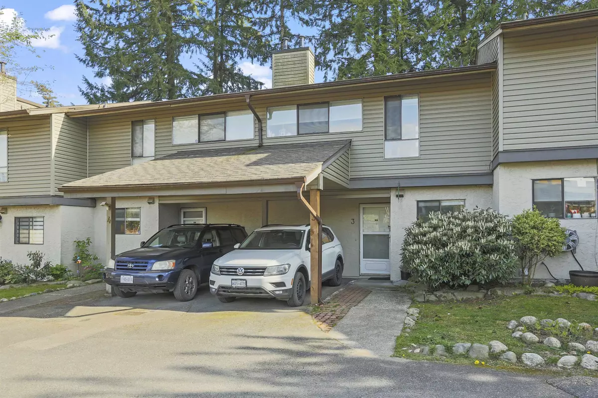 Coquitlam, BC V3B 6E4,1174 Inlet ST #3