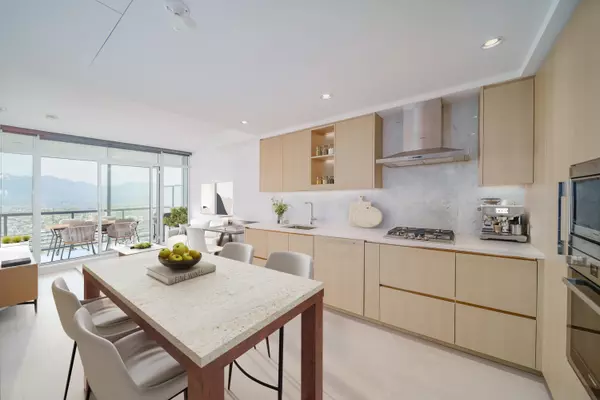 4730 Lougheed HWY #3805,  Burnaby,  BC V5C 0M9