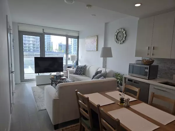 Coquitlam, BC V3J 0H6,518 Whiting WAY #403