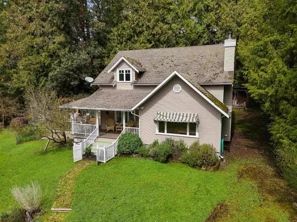 Mayne Island, BC V0N 2J1,517 Sandy Hook RD