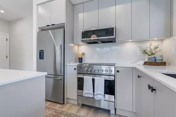 Chilliwack, BC V2R 6L8,45497 Campus DR #610