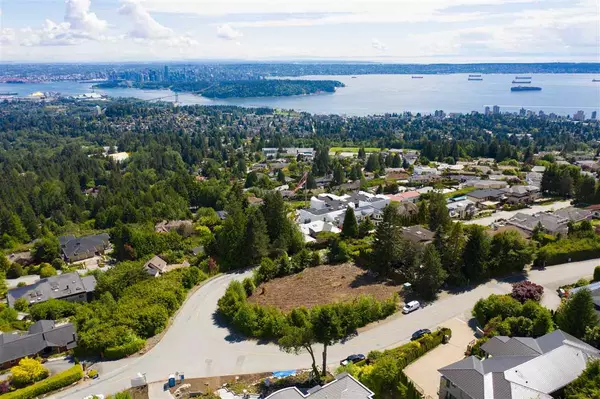 West Vancouver, BC V7S 2S1,1430 Chartwell DR