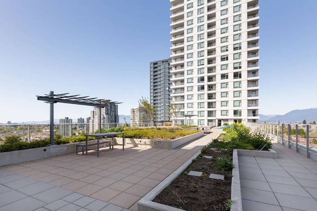 Vancouver, BC V5R 0E3,5515 Boundary RD #508
