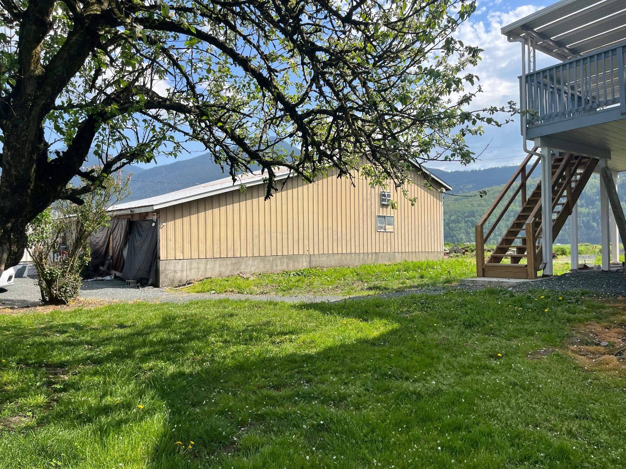 Chilliwack, BC V2P 6H3,48818 Prairie Central RD