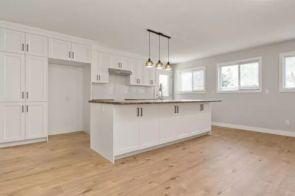 Hope, BC V0X 1L4,840 7th AVE