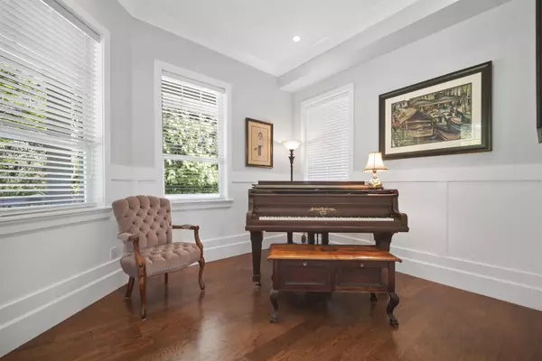 Surrey, BC V3S 2X7,17106 3a AVE