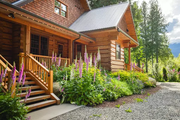 Pemberton, BC V0N 2L0,1710 Highway 99