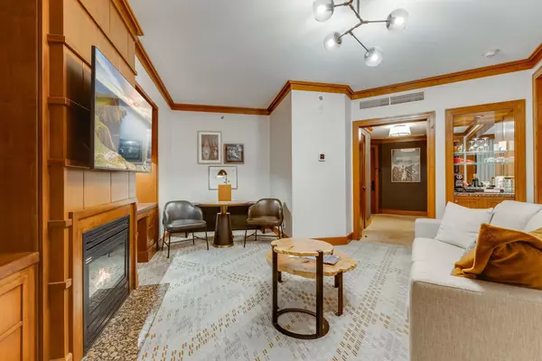 Whistler, BC V8E 0Y4,4591 Blackcomb WAY #707