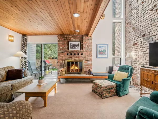 Whistler, BC V8E 0B1,2095 Chamonix CRES