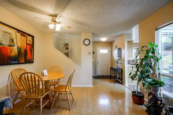Surrey, BC V3S 5M8,6058 E Greenside DR
